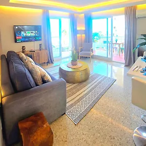 Seaview Retreat Torremolinos City Center, With Pool And Amazing Views By Namaste Elite Appartement